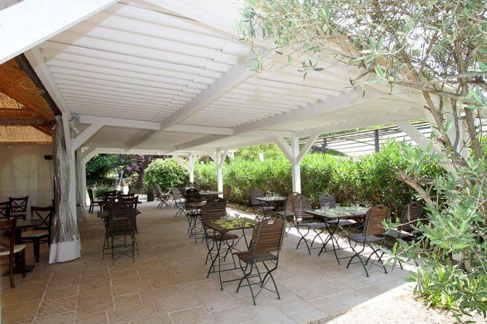 Auberge Des Pins Tourrettes Exterior foto